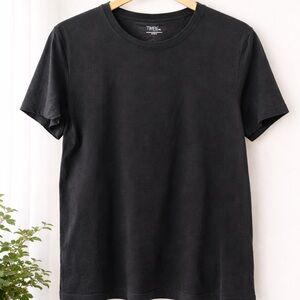 Time and Tru Black Tee Size XXL